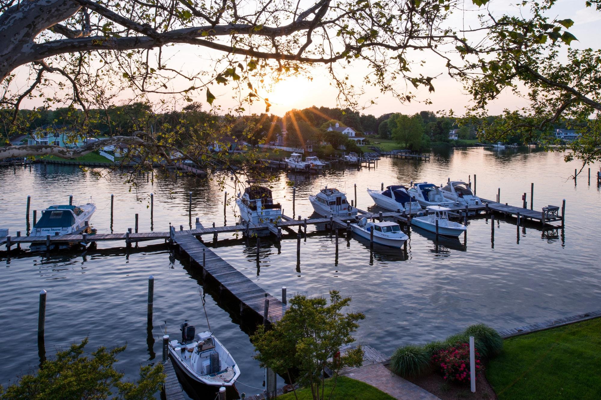 Anchored Inn At Hidden Harbor Deale Екстер'єр фото