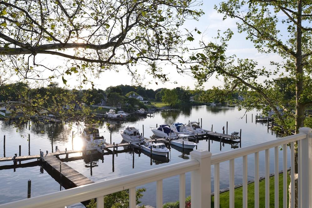 Anchored Inn At Hidden Harbor Deale Екстер'єр фото